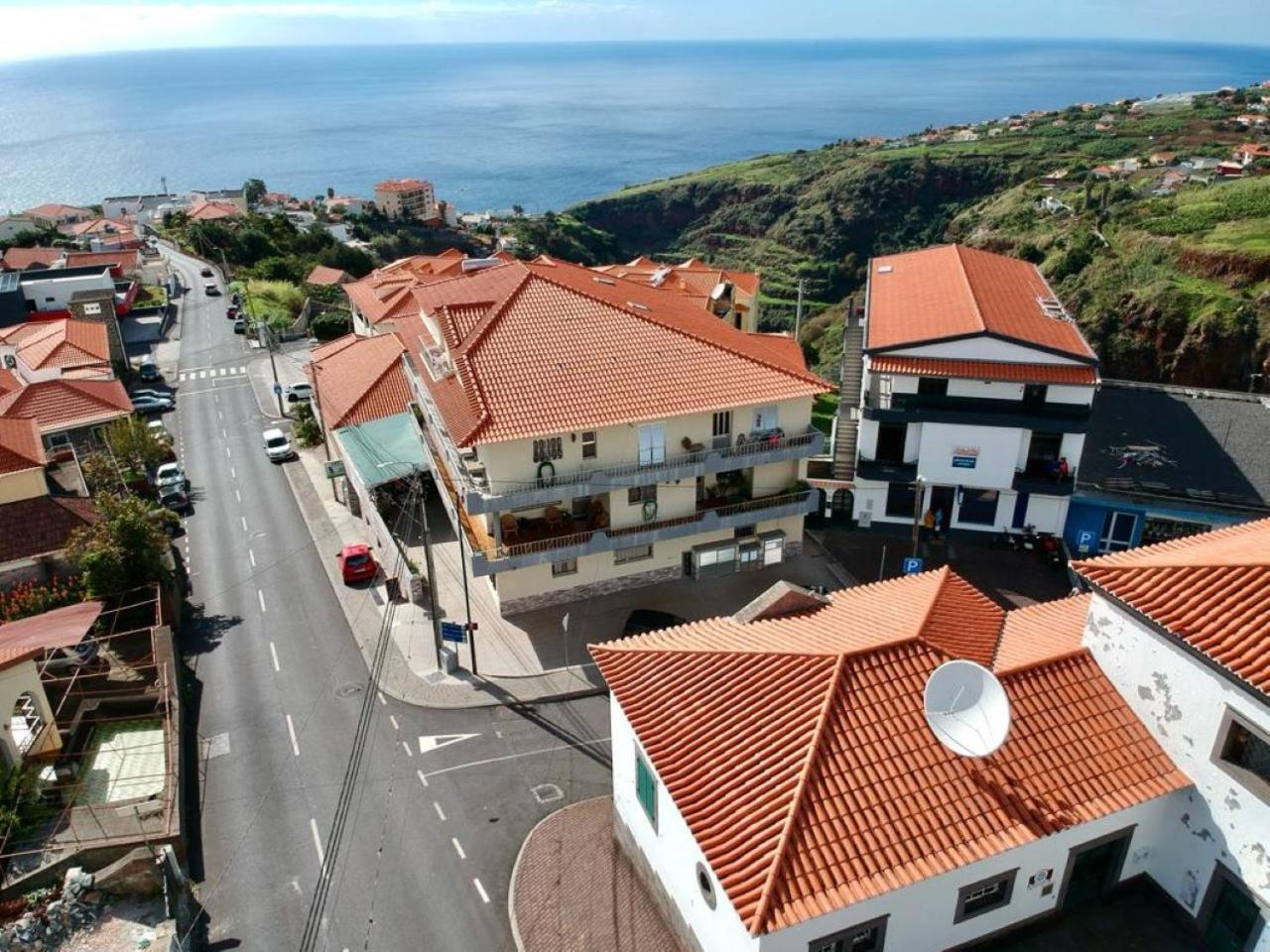 Sunset Star With Sea View Apartment Калхета Екстериор снимка