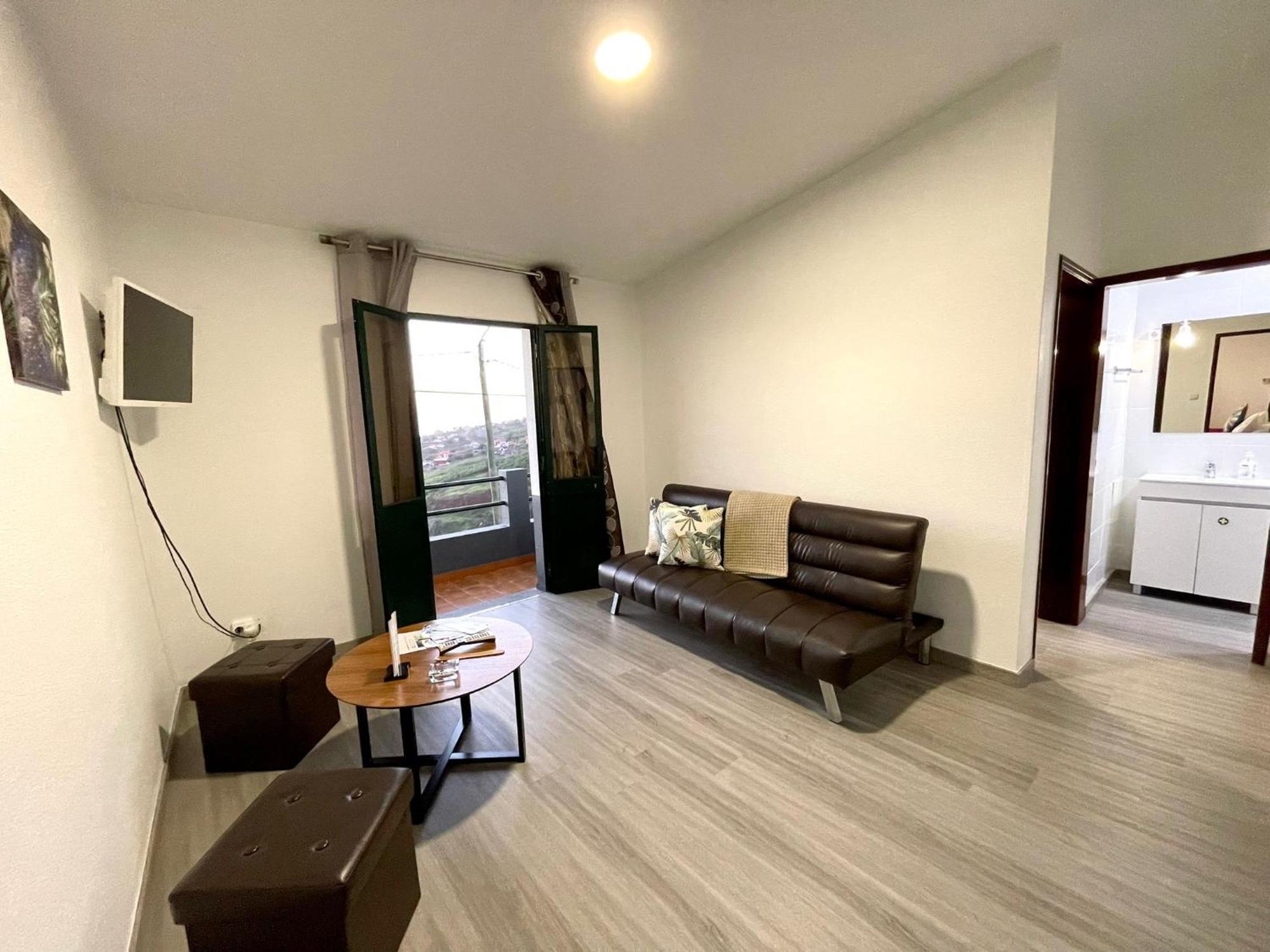 Sunset Star With Sea View Apartment Калхета Екстериор снимка