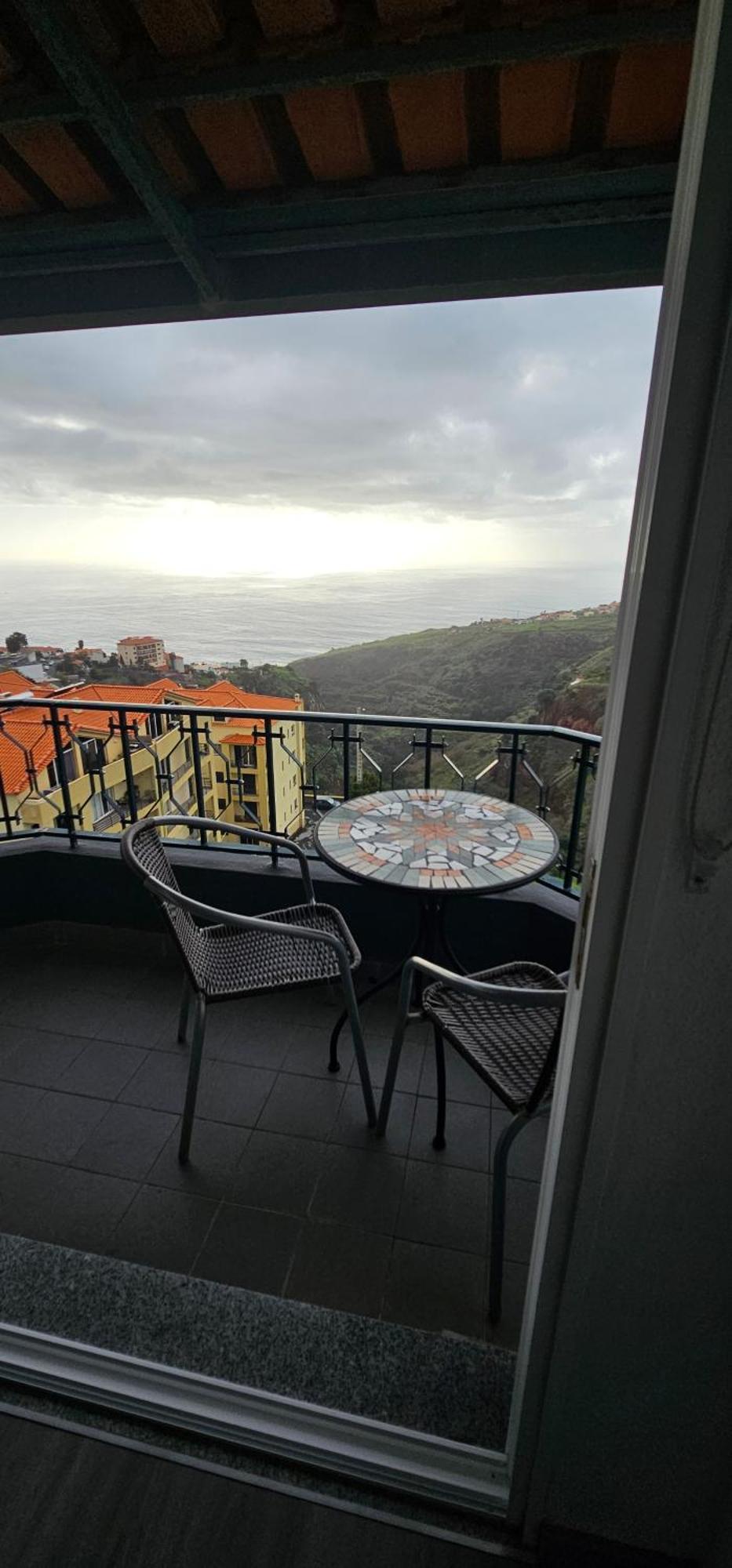 Sunset Star With Sea View Apartment Калхета Екстериор снимка