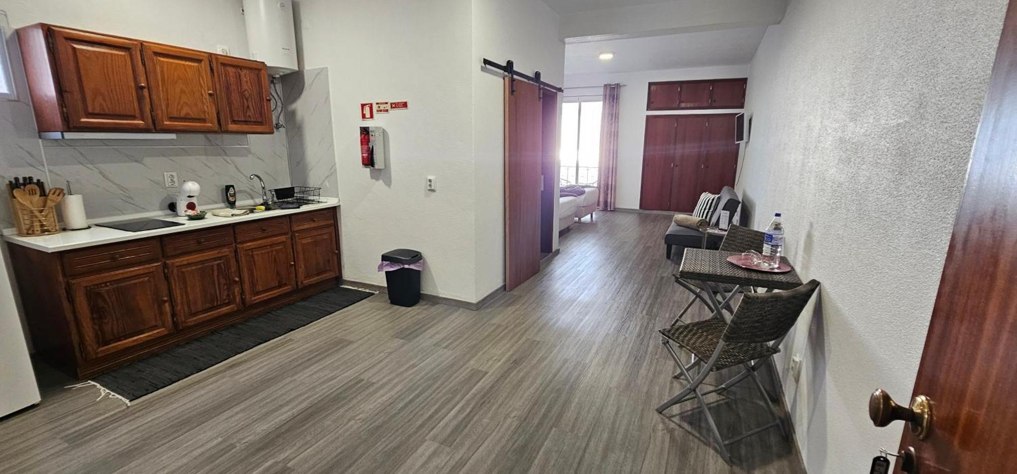 Sunset Star With Sea View Apartment Калхета Екстериор снимка