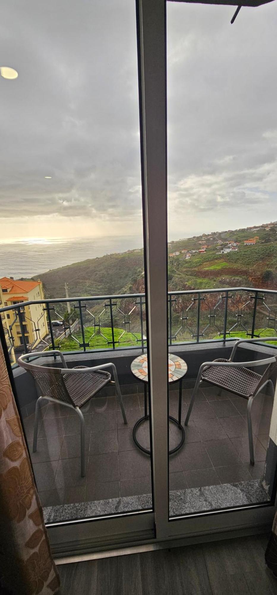 Sunset Star With Sea View Apartment Калхета Екстериор снимка